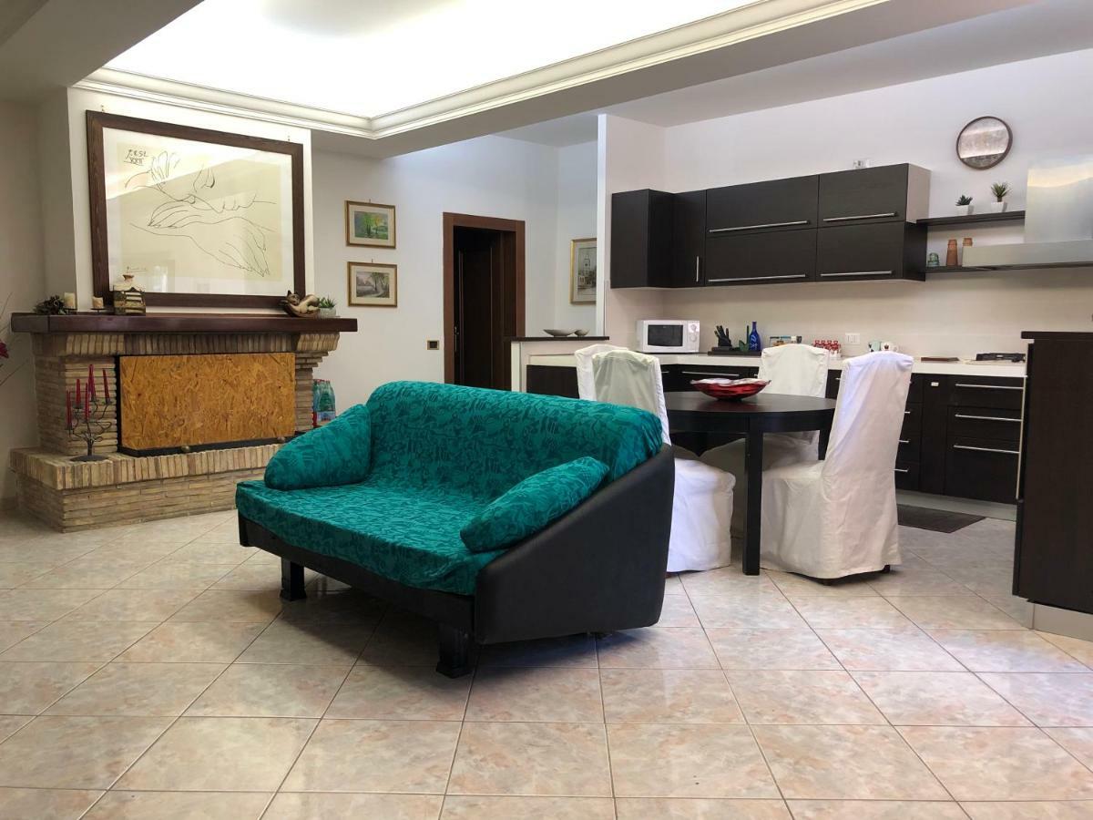 La Residenza Dei Papi Villa Papigno Exterior foto